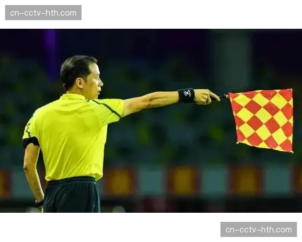 前英超裁判克拉滕伯格专栏谈本轮VAR判罚焦点 前英超裁判克拉滕伯格专栏谈本轮VAR判罚焦点